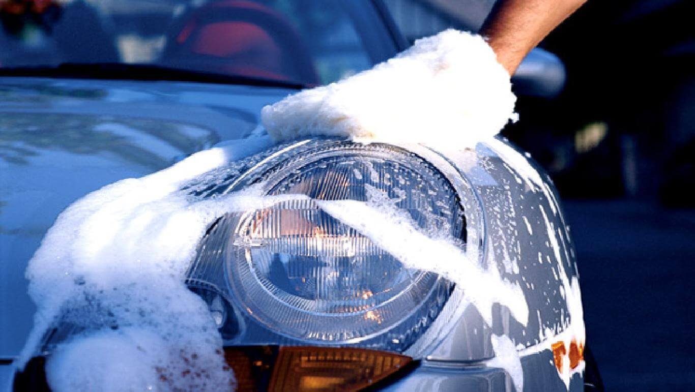 Преимущества ручной мойки авто